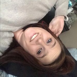 Meet your Posher, Hayley